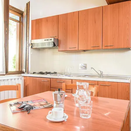 Hotel apartamentowy Isa 4*